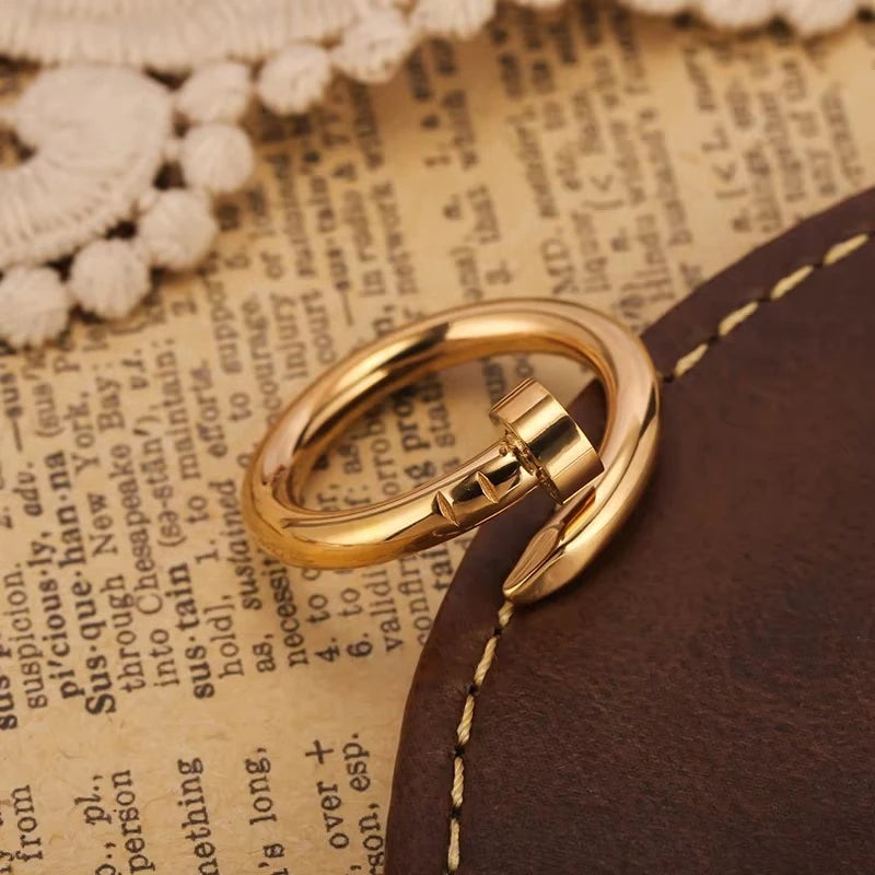 Versatile Rings