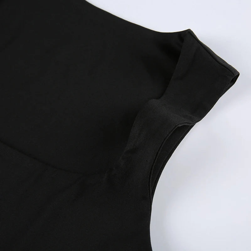 Sleeveless Collar Crop Top