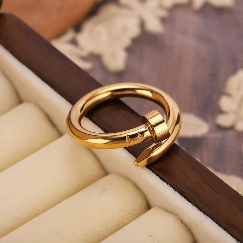 Versatile Rings