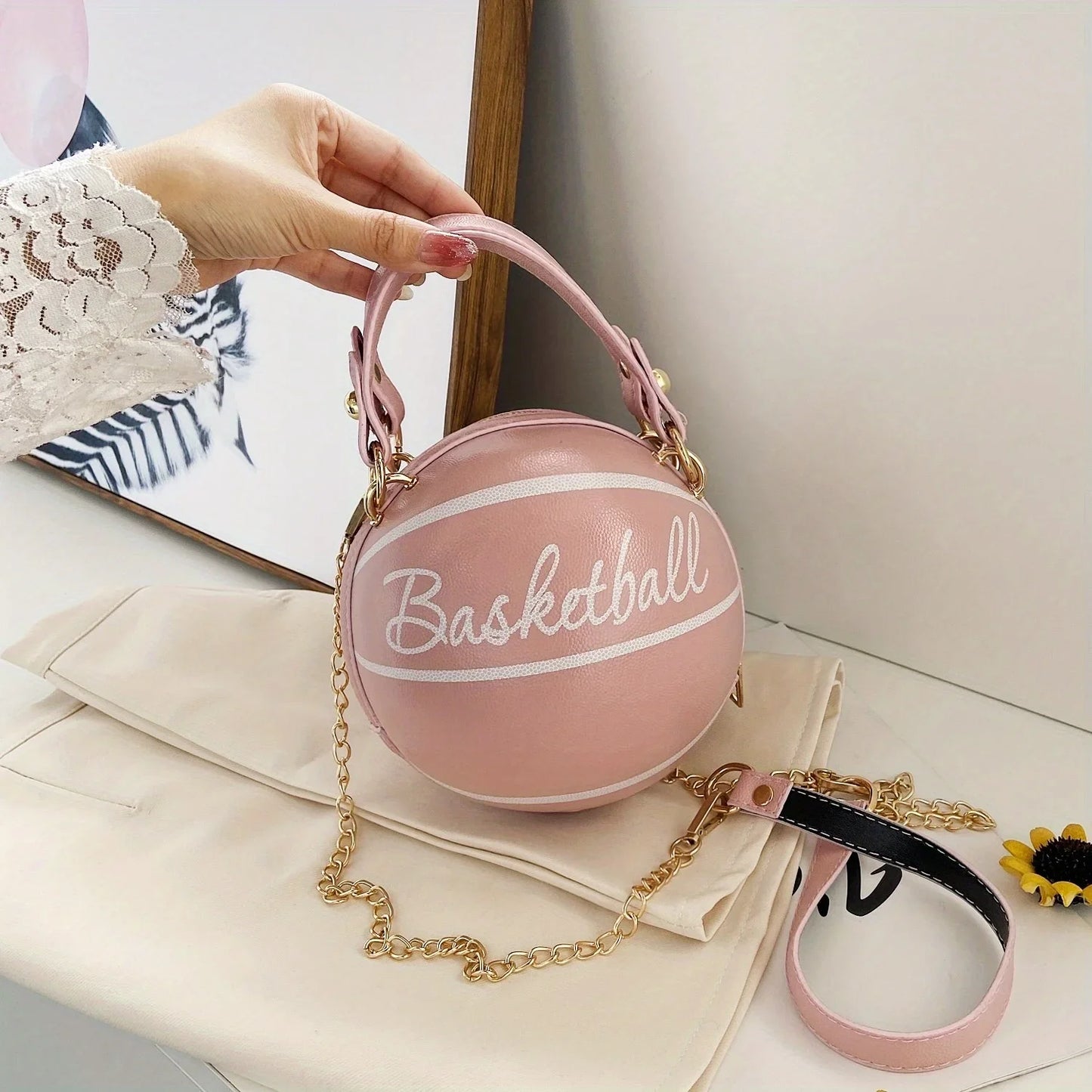 Trendy Chain Shoulder Bag,