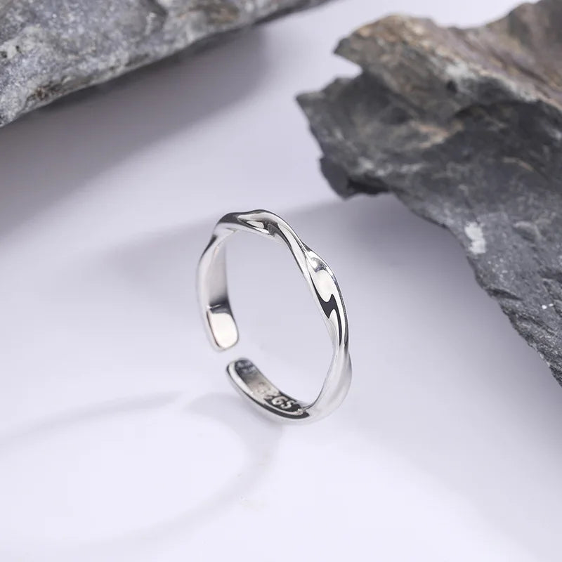 Twisted Wire Rings