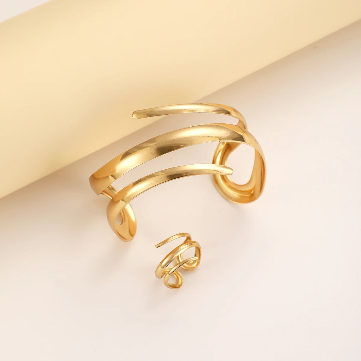 European And American Thick Bracelet