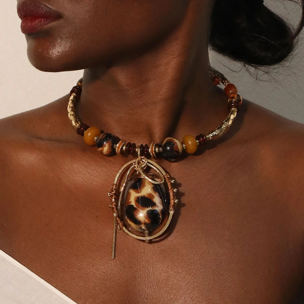 Retro Beads Collar Necklace