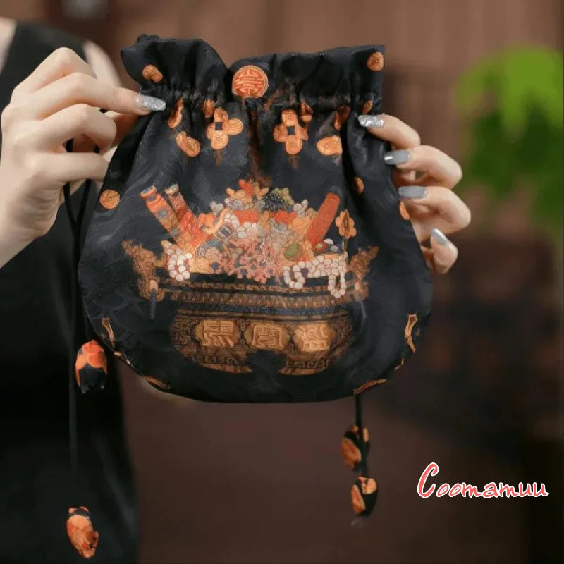 Retro Embroidery Handbags